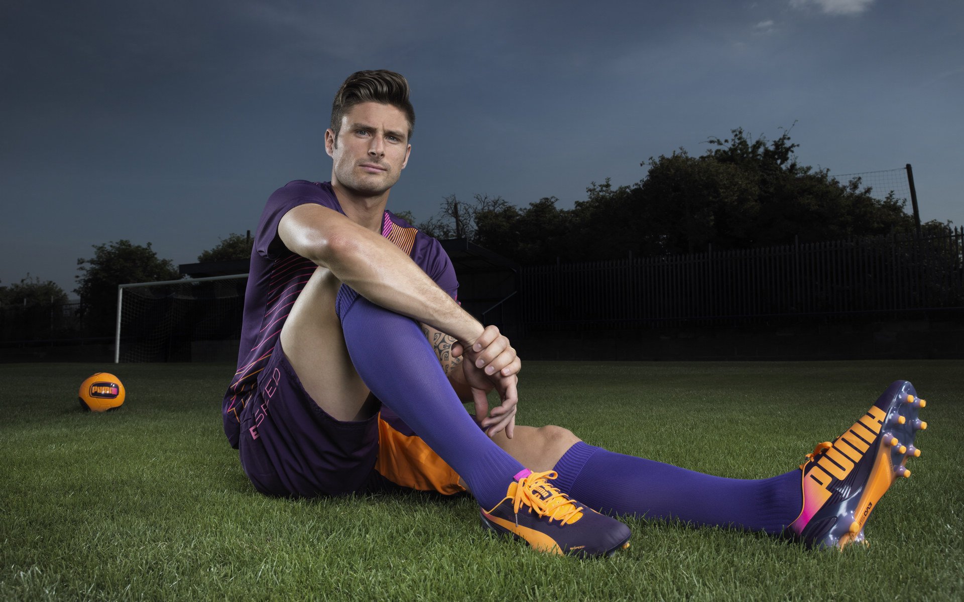 爱游戏体育账号注册-曾经的奇葩规定：足球史上最奇异的规则，足球奇葩进球集锦